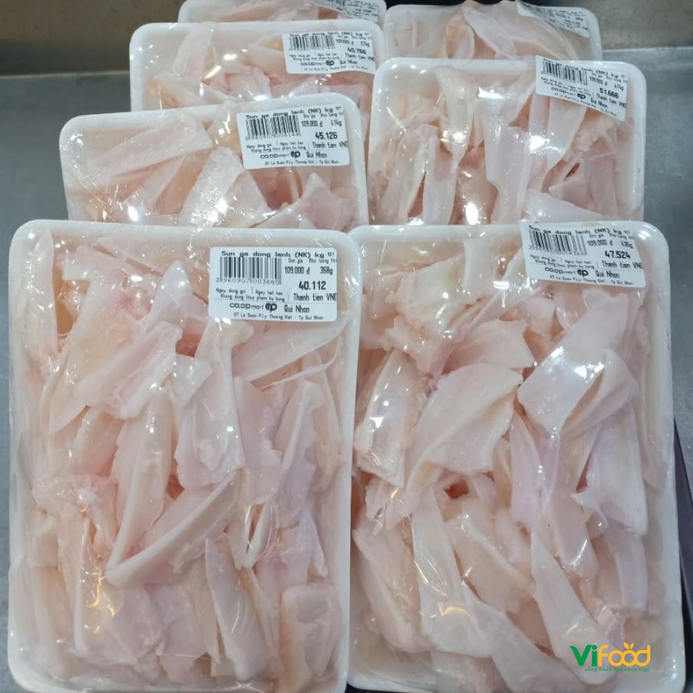 Hình ảnh sản phẩm Sụn Ức Gà Đông Lạnh 1. Sụn ức gà là gì và ưu điểm của sụn gà đông lạnh? — Sụn Ức Gà Đông Lạnh