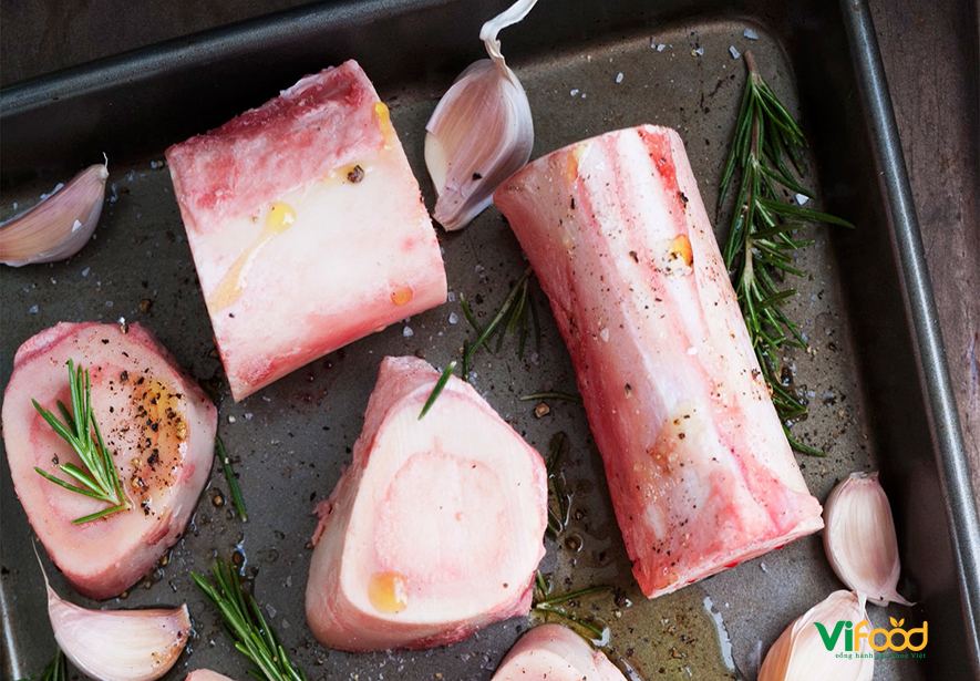 Hình ảnh sản phẩm Xương Ống Tủy Bò 500g Xương Ống Tủy Bò 500g — minh họa cho bài Ăn Tủy Xương Có Tác Dụng Gì? Các Món Ngon Từ Tủy Bò Và Bảng Giá Tủy Xương Bò VIFOOD